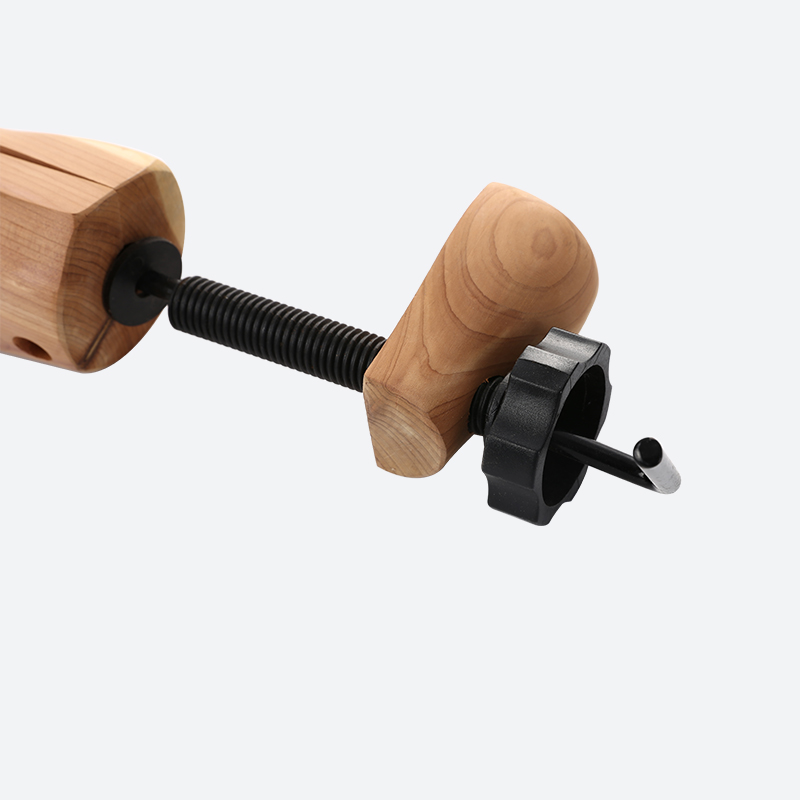 Matériau en cèdre Élargisseur de chaussure en bois